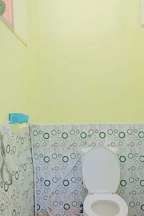Aa Bungsu Syariah Balekambang Ciletuh Sukabumi Redpartner Hotel Cilowa Exterior photo